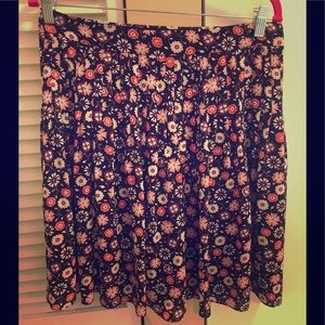 Beautiful Kate Spade Skirt Size 12